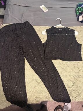 SHEIN Black Crochet Crop Top & Jogger Set